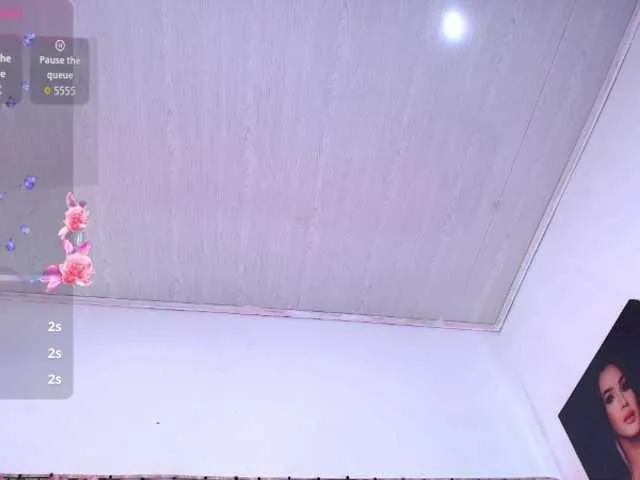 Live sex webcam photo for Veruzcalove #291743937