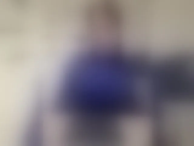 Live sex webcam photo for VeryBaby #292799618