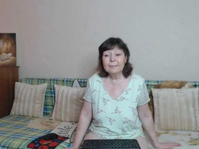Live sex webcam photo for VerySweetVal #273104884