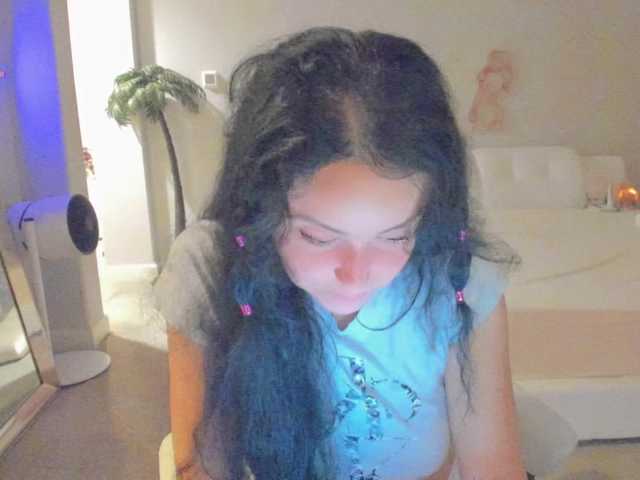 Live sex webcam photo for Vesabb #276078802