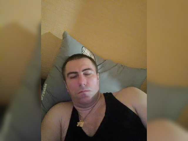 Live sex webcam photo for Vetalll777 #290331975