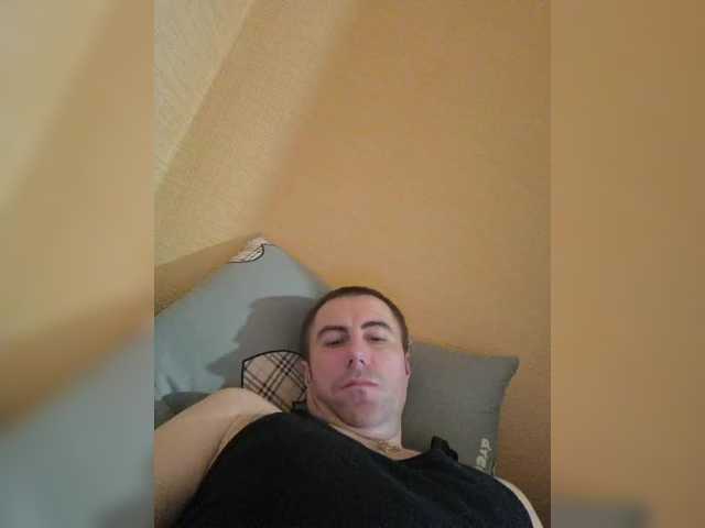 Live sex webcam photo for Vetalll777 #290339905