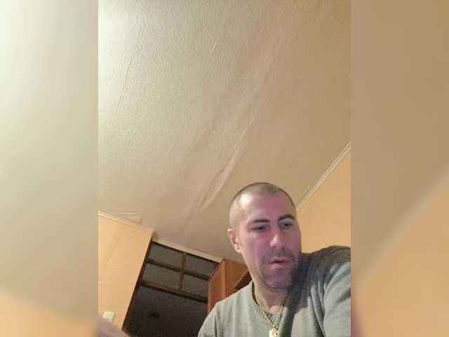 Live sex webcam photo for Vetalll777 #290543720