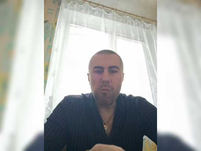 Live sex webcam photo for Vetalll777 #290548260