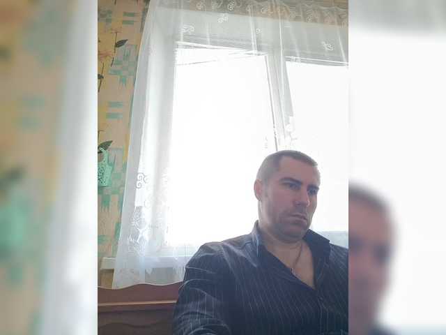 Live sex webcam photo for Vetalll777 #290653968