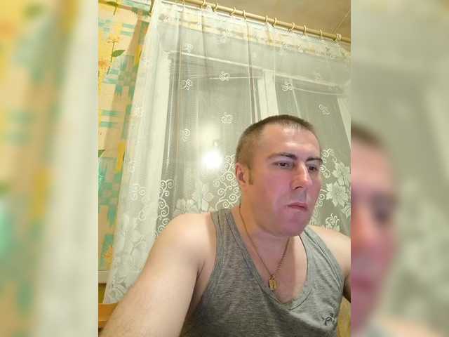 Live sex webcam photo for Vetalll777 #290697365