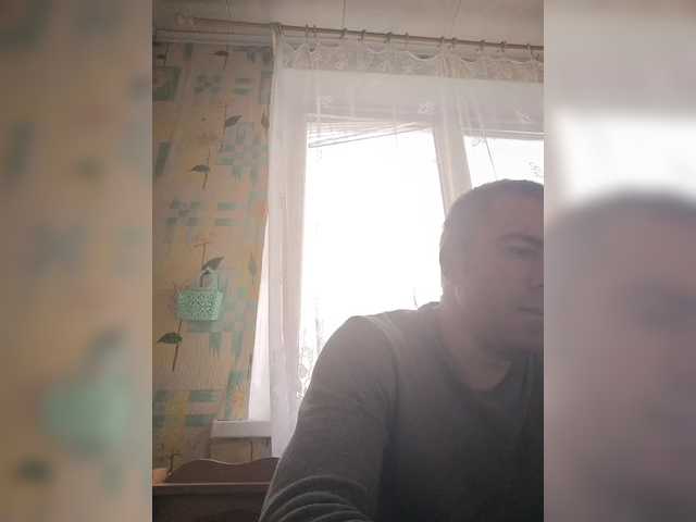 Live sex webcam photo for Vetalll777 #290731407