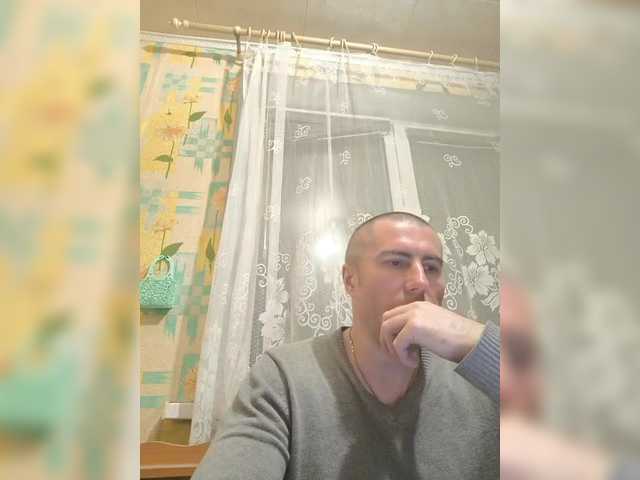 Live sex webcam photo for Vetalll777 #290781419