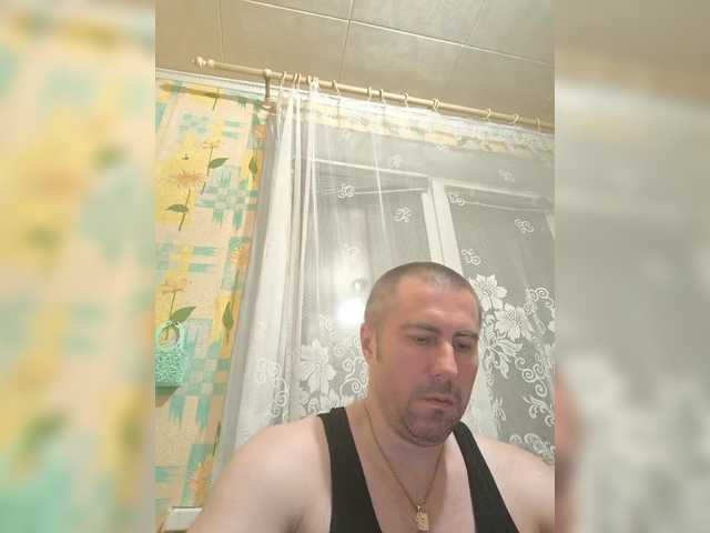 Live sex webcam photo for Vetalll777 #291045229