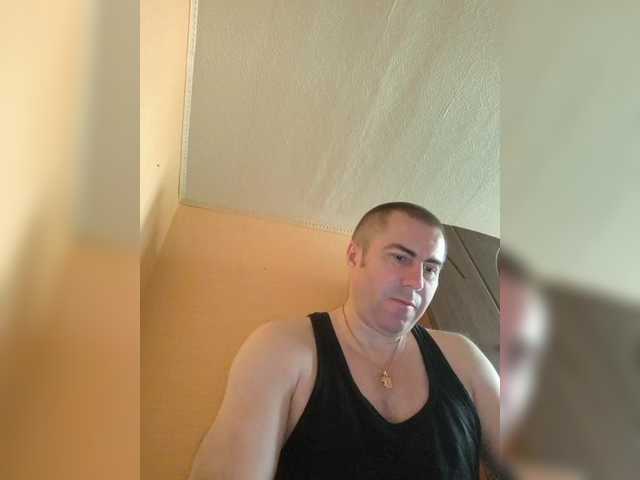 Live sex webcam photo for Vetalll777 #291178313