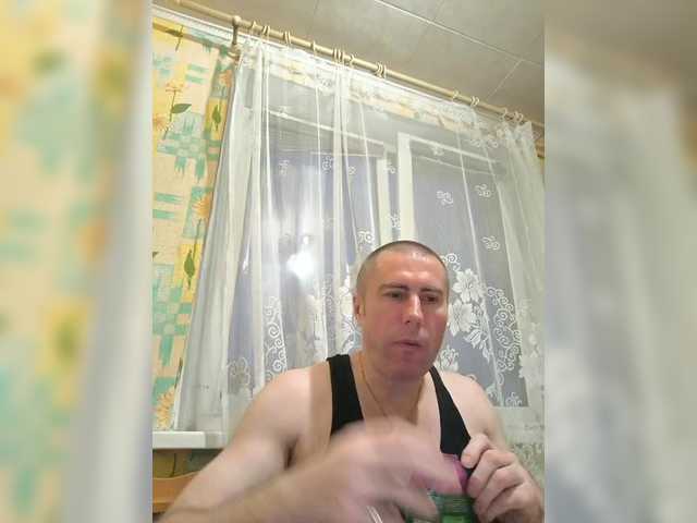 Live sex webcam photo for Vetalll777 #291326229