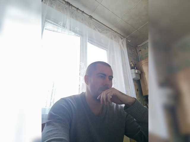 Live sex webcam photo for Vetalll777 #292200529