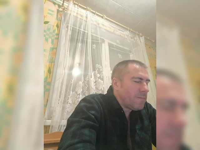 Live sex webcam photo for Vetalll777 #292330262