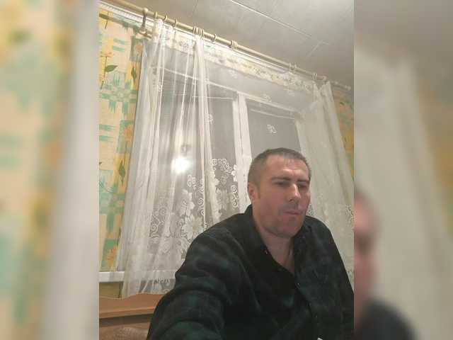 Live sex webcam photo for Vetalll777 #292363557