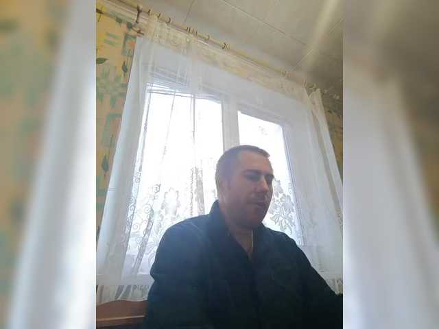 Live sex webcam photo for Vetalll777 #292369022