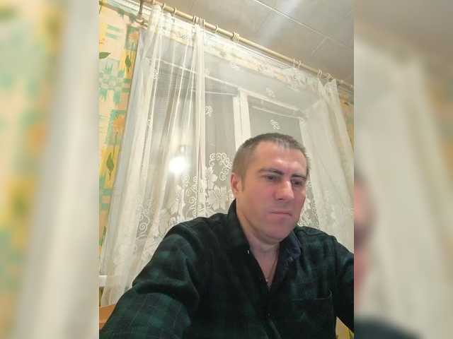 Live sex webcam photo for Vetalll777 #292384390