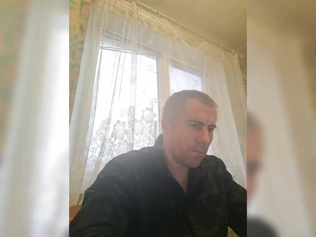 Live sex webcam photo for Vetalll777 #292394630