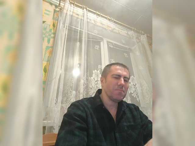 Live sex webcam photo for Vetalll777 #292403202