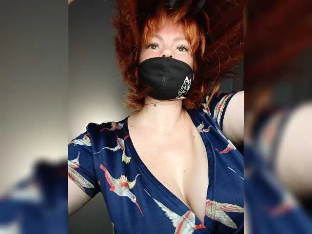 Live sex webcam photo for Vetka-konfetka0 #294063647