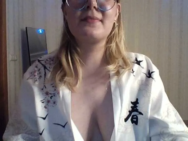 Live sex webcam photo for VettaFlow #276411722