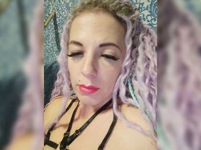 Live sex webcam photo for ViVa88 #276365734