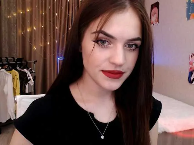 Live sex webcam photo for ViaMonte #277514377