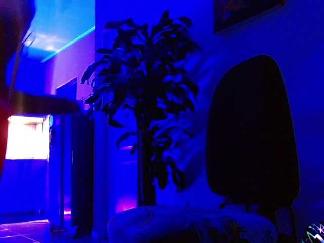 Live sex webcam photo for Viannca #275637393