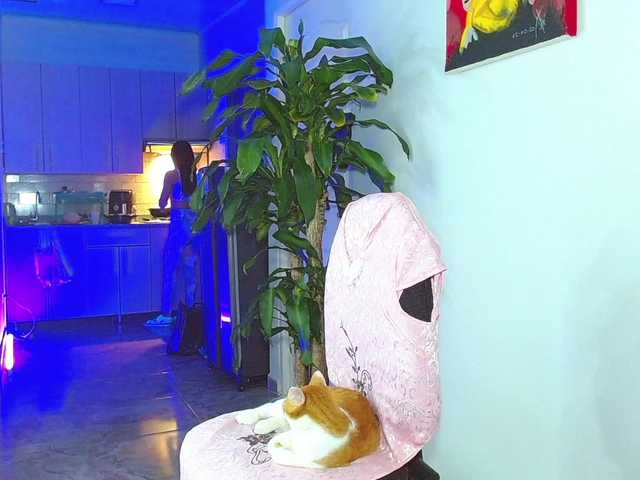 Live sex webcam photo for Viannca #276091430