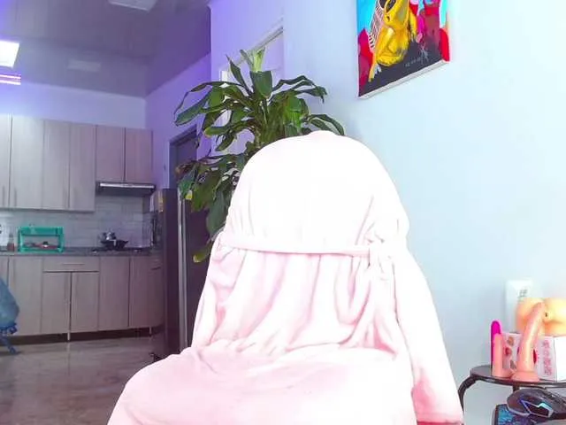 Live sex webcam photo for Viannca #276977023