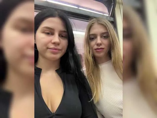 Live sex webcam photo for VibroMashulkaDashulka #289444105