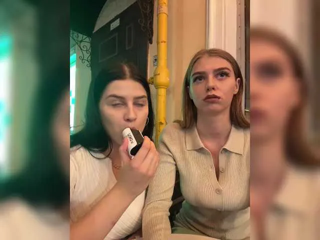 Live sex webcam photo for VibroMashulkaDashulka #290024271