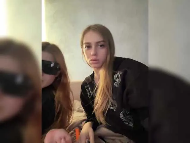 Live sex webcam photo for VibroMashulkaDashulka #290345978