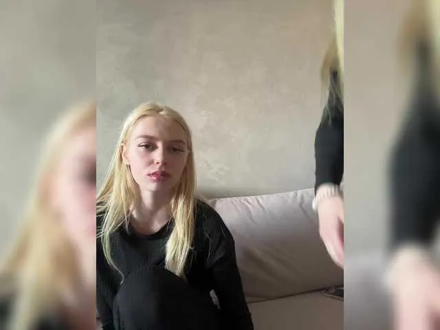Live sex webcam photo for VibroMashulkaDashulka #290642566