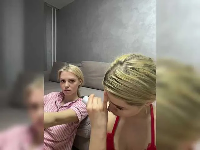 Live sex webcam photo for VibroMashulkaDashulka #290849684