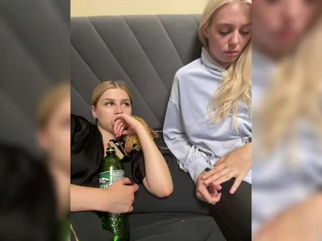 Live sex webcam photo for VibroMashulkaDashulka #291652893