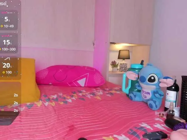 Live sex webcam photo for Vicky-Ruiz #291702660