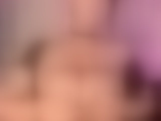 Live sex webcam photo for Vicky-Ruiz #294104065