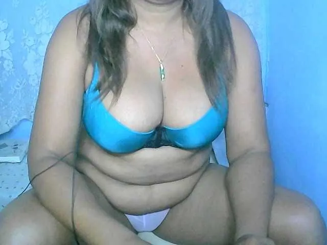 Live sex webcam photo for Vicky20a #293822258