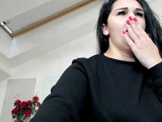 Live sex webcam photo for VickyDivine #276611106