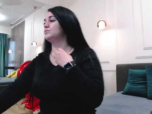 Live sex webcam photo for VickyDivine #290784597