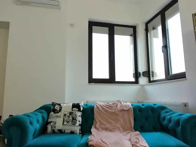 Live sex webcam photo for VickyIvy #290683986
