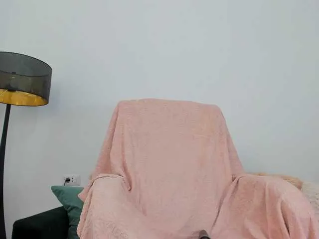 Live sex webcam photo for VickyIvy #291748140