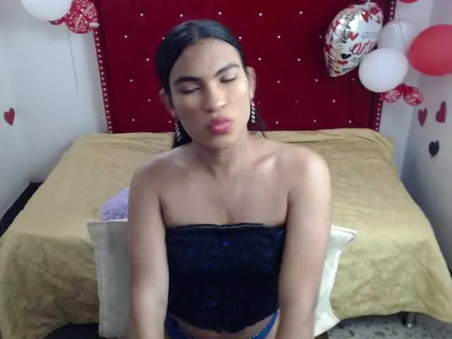 Live sex webcam photo for VickyMendoza #274146138