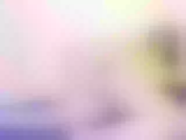 Live sex webcam photo for VickyyMoore #273976226