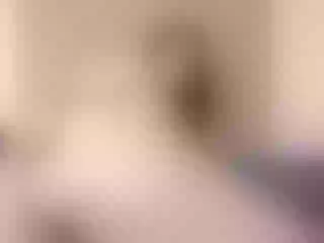 Live sex webcam photo for VickyyMoore #274091938