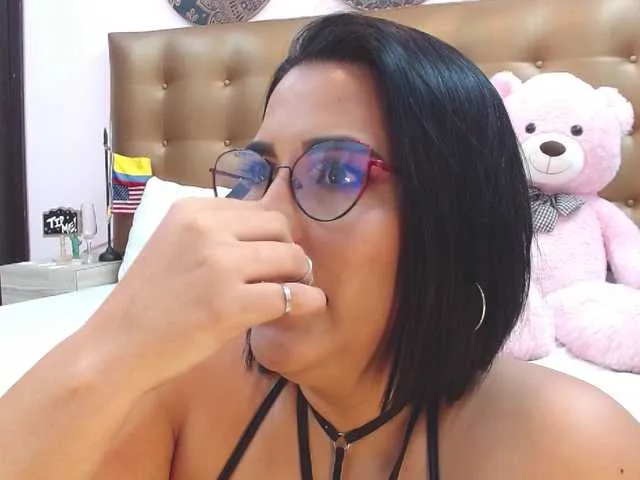 Live sex webcam photo for Vicotria-Kane #274097395