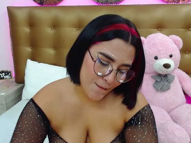 Live sex webcam photo for Vicotria-Kane #274200940
