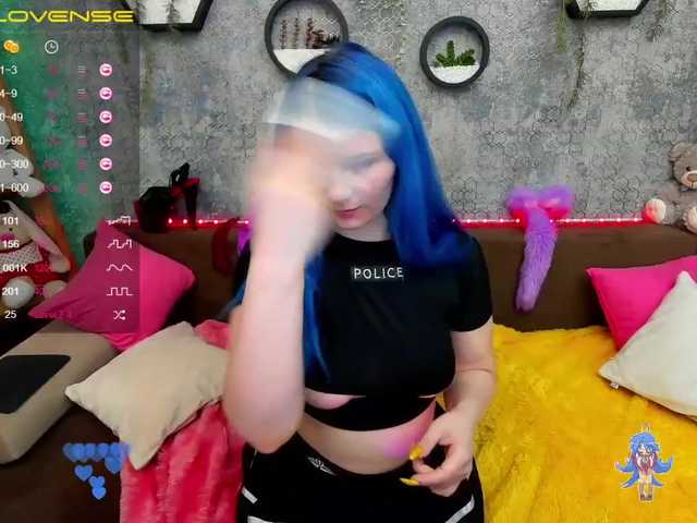 Live sex webcam photo for VicroryLulu #273992988