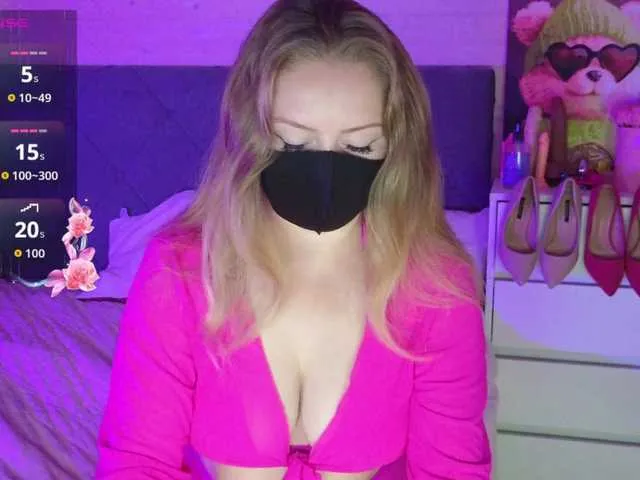 Live sex webcam photo for Victoria- #291873127