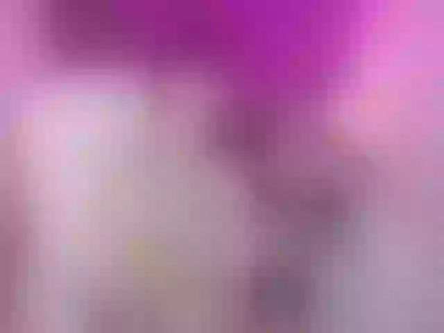 Live sex webcam photo for Victoria-Cooper #277598675